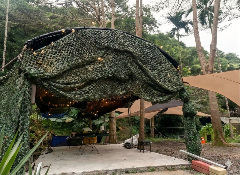 獨家設計迷彩天幕